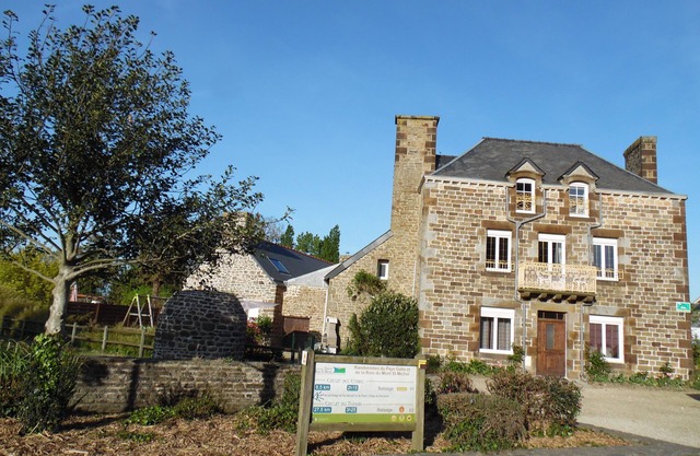 Gite "In the heart of the Bay" of Mont Saint Michel 2/6 persons