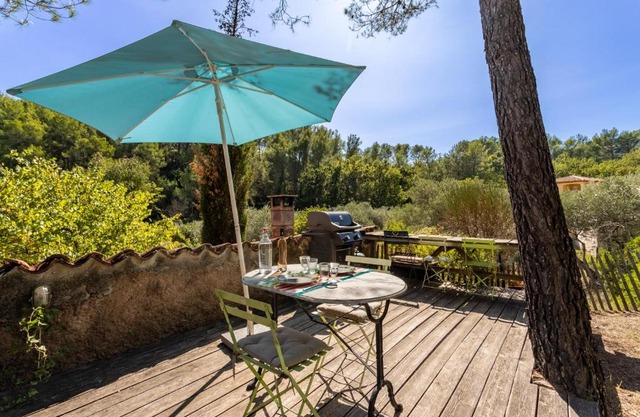 Gite l'Instant - Au cœur d'une oliveraie