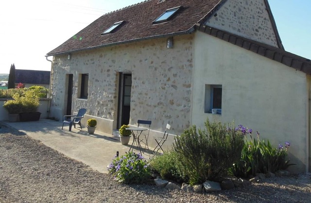 Gite Neufchâtel-en-Saosnois, 2 bedrooms, 6 persons