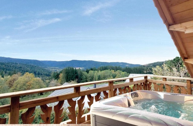 Gite panoramique et Spa de Liezey la Source