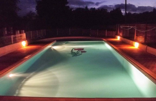 Gîte ST MARTIN 6 persons with heated swimming pool