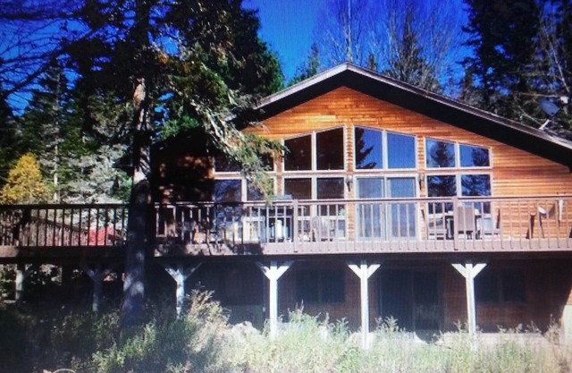 Gladeview: A Craftsman Retreat