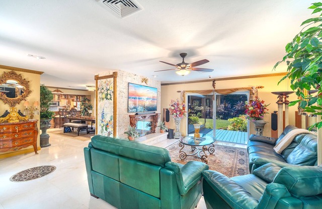 Glamorous 3BDR/2BA Home in Key West
