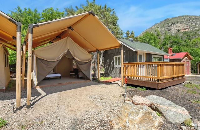 Glamp 10- Golden Eagle