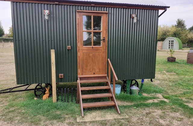 Glamping in Wiltshire in our luxury Shepherds Hut