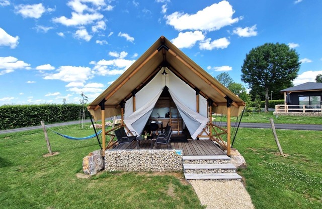Glamping tent Luxury 4