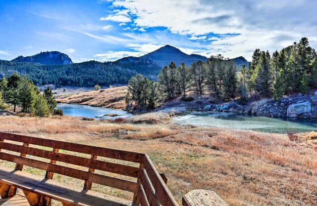 Glenrock Peaceful and Scenic Country Home