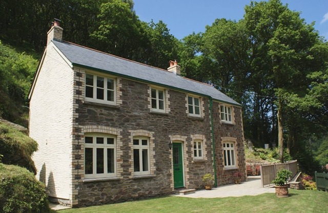 GLENVIEW, pet friendly, with a garden in Barbrook