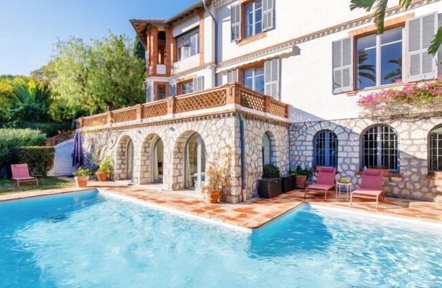 Gogeous provenzal style bastide