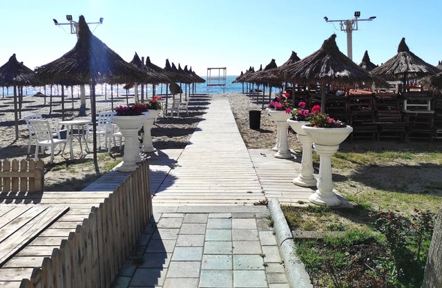 Golem Beach Front Apartment Resort