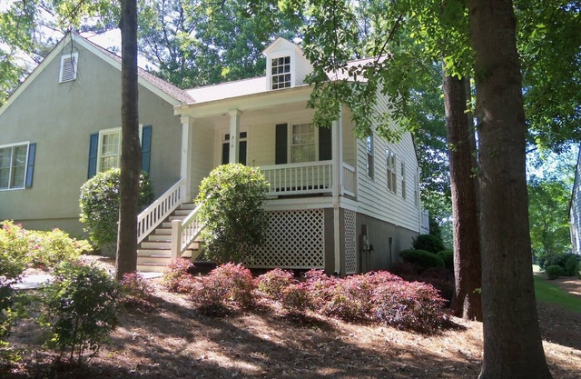 GOLF COTTAGE ON GREAT WATERS DRIVING RANGE