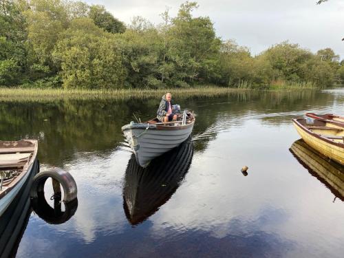 Golfing, Walking, Fishing Rest - sleeps 8