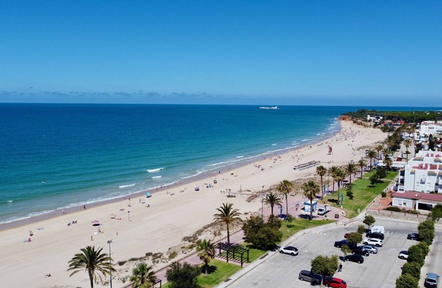 Gonzest apartment, luxury, 20m from the beach, wonderful sea views