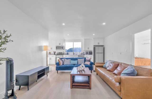 Gorgeous 5-bedroom Home - Arvia 2