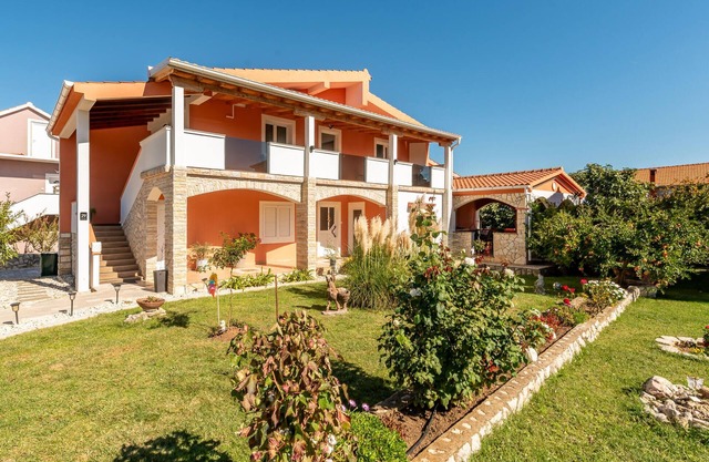 Gorgeous apartment in Podgradina