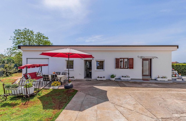 Gorgeous apartment in Valbandon