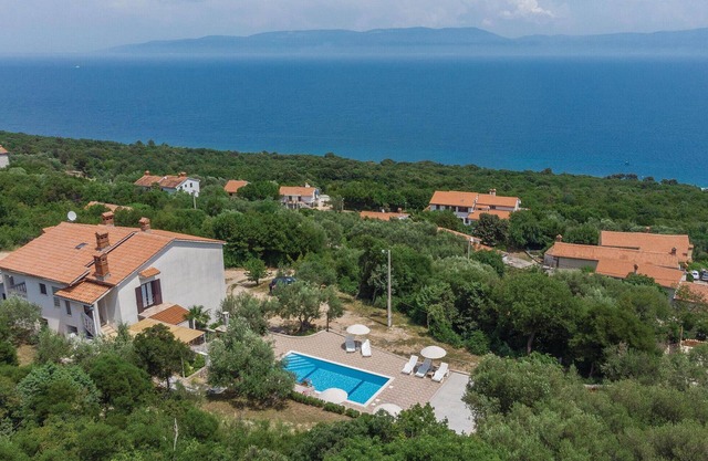 Gorgeous apartment in Labin with WiFi