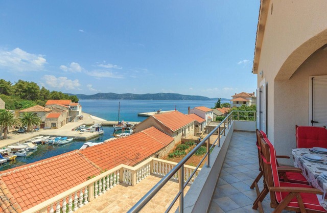 Gorgeous apartment in Mali Iz with WiFi