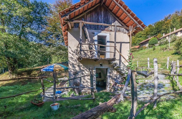 Gorgeous home in Artò