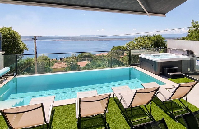 Gorgeous home in Dramalj