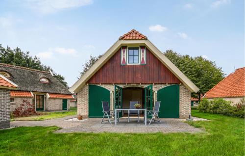 Gorgeous Home In Ijhorst With Wifi