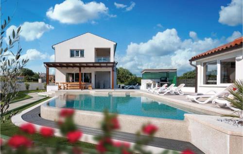 Gorgeous Home In Marcana With Sauna