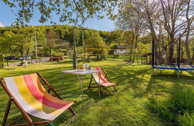 Gorgeous home in Perusic