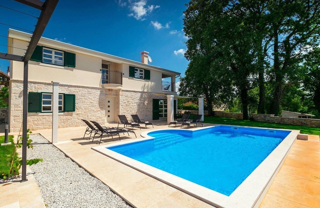 Gorgeous home in Porec