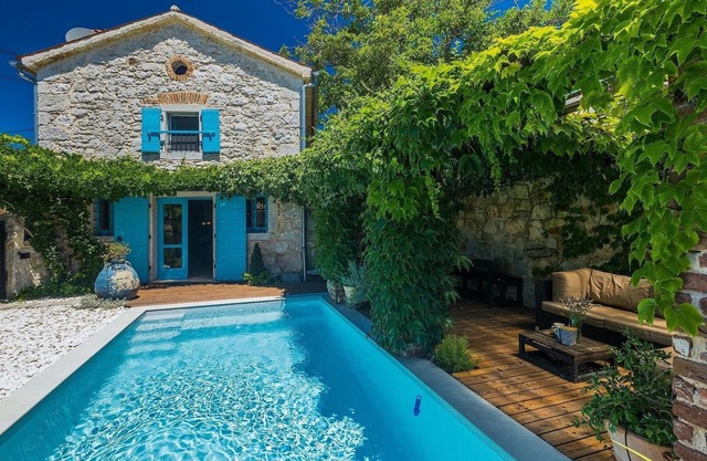 Gorgeous home in Porec