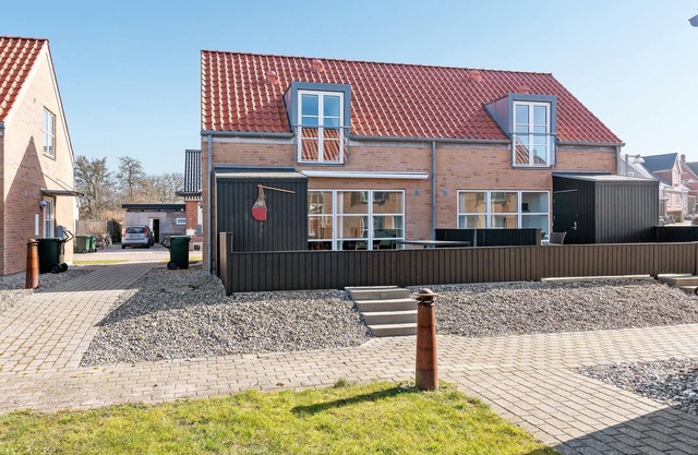 Gorgeous home in Tranekær with kitchen