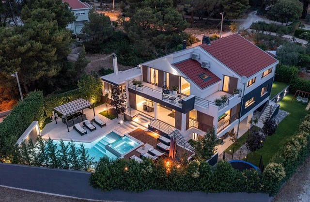 Gorgeous home in Zadar