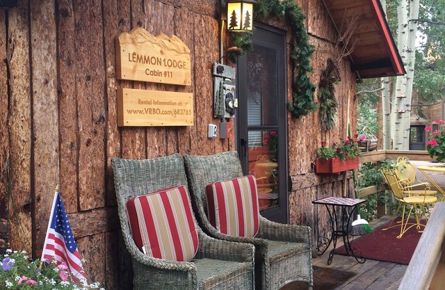 Gorgeous location in Historic Grand Lake; on lake and moments walk into town
