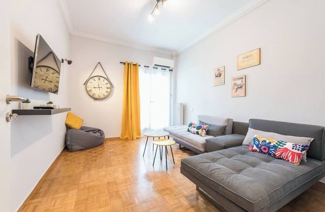 Gorgeous & Modern Apartment at Ampelokipi Metro By Greece Ap