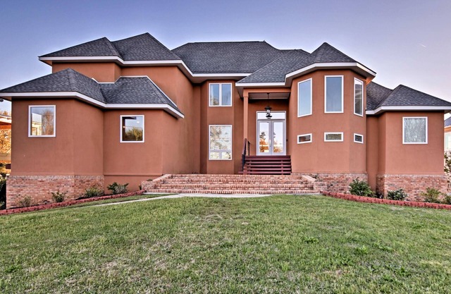 Gorgeous Ocean Springs Waterfront Home w/Dock!