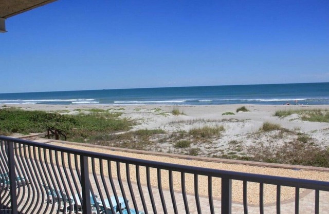 GORGEOUS! Refreshed and Updated Direct Oceanfront 2 BR Condo!