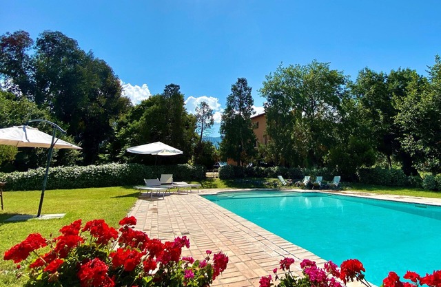 Gorgeous villa with private pool near Rome surrounded by 30 ha property.