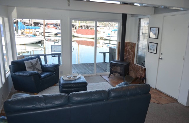 Gorgeous Yacth Harbor Views, Amazing Summer Rental