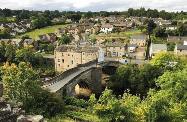 Grade II listed house with river and castle views - Barnard Castle