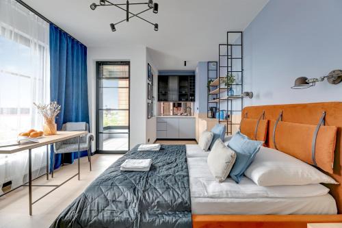 Grand Apartments - Doki Living & Foodhall