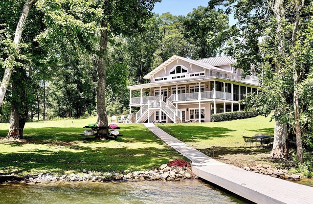 Grand Lake Home, Private Boat Dock | Sleeps 16!