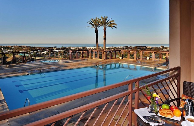 Grand Pacific Palisades Resort - 2 Bedroom/2 Bath Next to Legoland, Beach 1 Mile