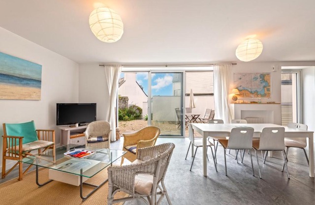 Grande maison sur le port