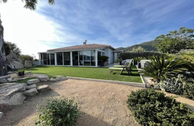 Grande Villa 10/12 Pers vue mer + Véhicule