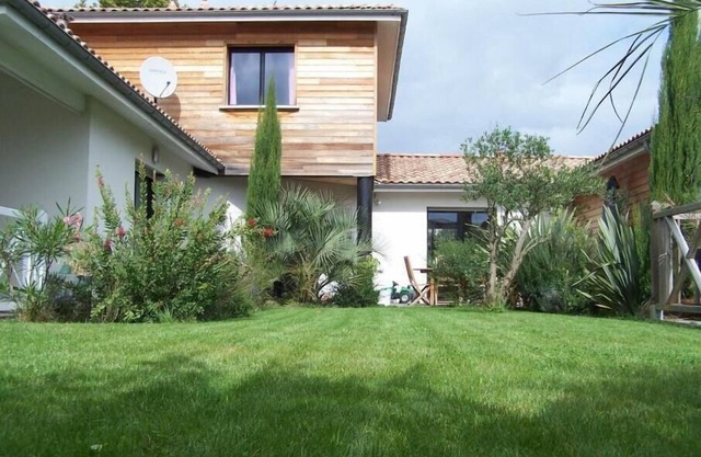 Grande Villa 12 Personnes SUR LA Bassin D'arcachon Avec Piscine Chauffee