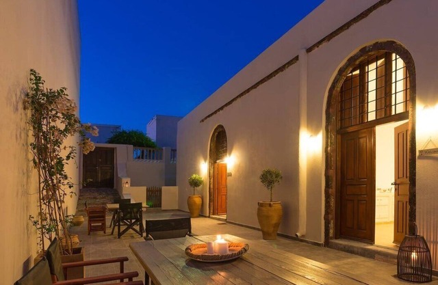 Grandiose Santorini Residence | 2 Bedrooms | Villa Erza | Spacious Terrace with.