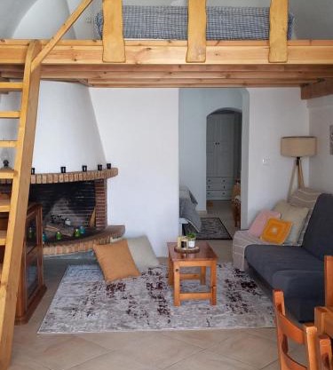 Granny's Home ,mini villa for 4