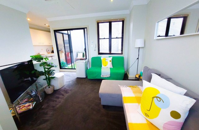 Great Apartment in the city/Broadway-Chippendale