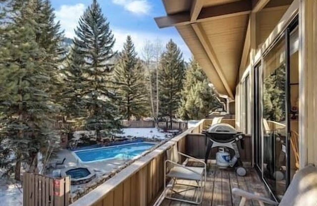 Great Condo, Aspen Core Ski, Gym, Pool, Hot Tub