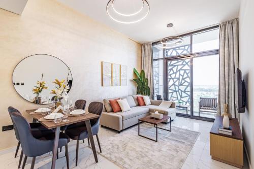 Great Fully Equipped 1BDR Apartment in Masdar for 4 Pax