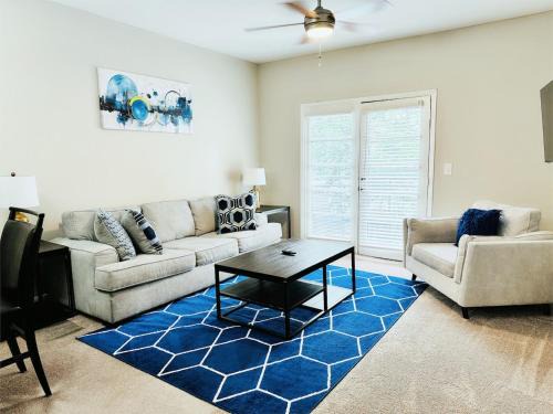 Great Location Heart of Addison in N Dallas!